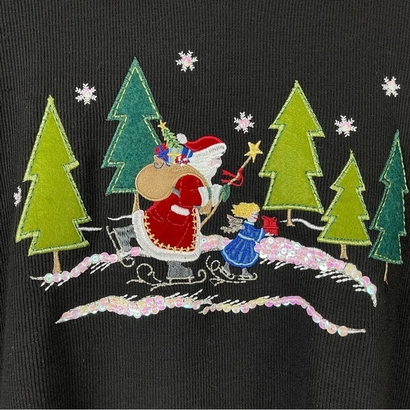 White Stag Large Embroidered Felt Santa Winter Pond Trees Holiday Sweater Skate - Picture 3 of 9